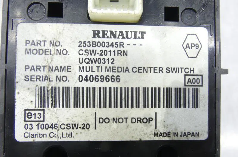 Commande autoradio RENAULT LAGUNA 3 PHASE 2 BREAK occasion — photo 4