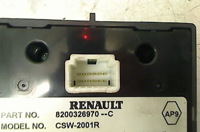 Commande autoradio Renault LAGUNA II (BG0-1_) 1.9 dci (bg1a, bg1v) (2005-2007) occasion — photo 2