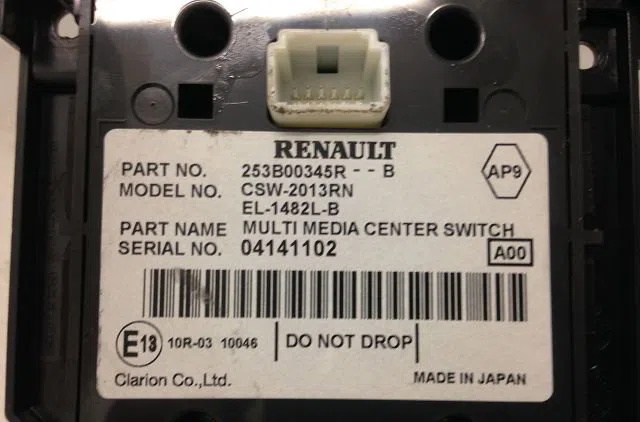 Commande autoradio RENAULT MEGANE III 2012 occasion