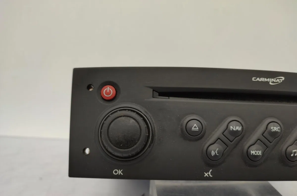 Commande autoradio RENAULT SCENIC 2 PHASE 2 occasion — photo 3