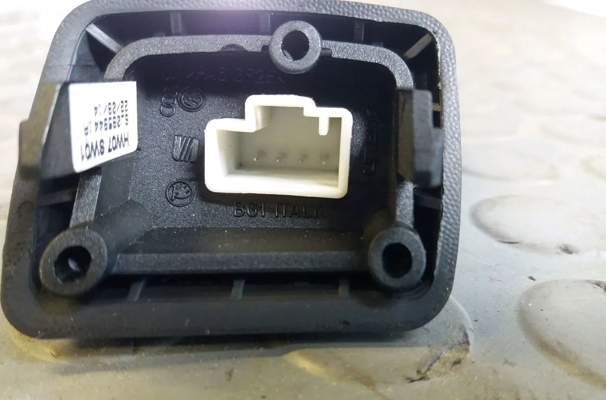 Commande autoradio Seat IBIZA IV (6J5, 6P1) 1.4 tsi (2013-2015) occasion — photo 2