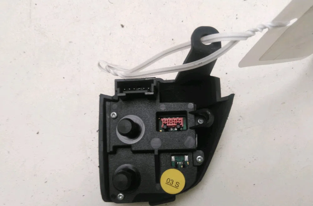 Commande autoradio Seat LEON (1P1) 1.9 tdi (2005-2010) 5 portes occasion