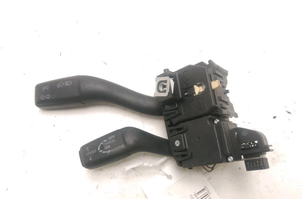 Commande clignotant Audi A3 (8P1) S3 quattro (2006-2012) occasion — photo 3