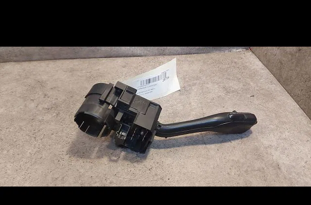Commande clignotant Audi ALLROAD C5 (4BH) 2.5 tdi quattro (2000-2005) occasion