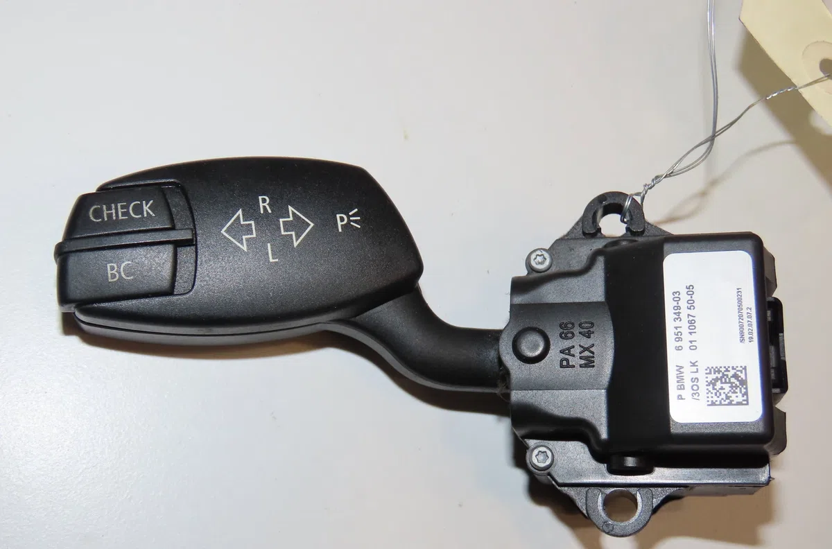 Commande clignotant Bmw 5 (E60) 530 d (2002-2005) occasion