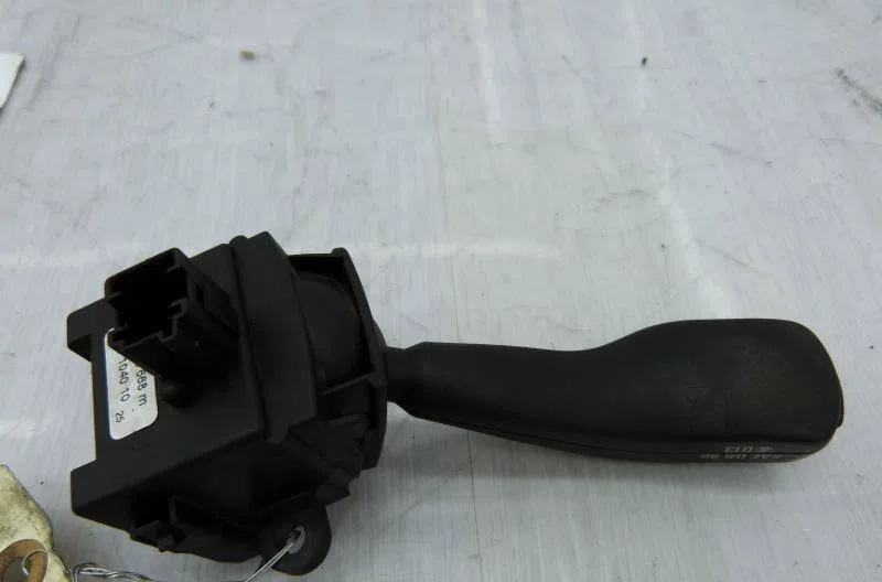 Commande clignotant BMW SERIE 3 E46 PHASE 2 occasion — photo 3