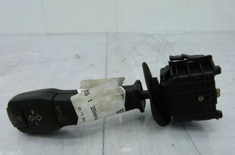 Commande clignotant BMW SERIE 5 E39 PHASE 1 occasion — photo 4