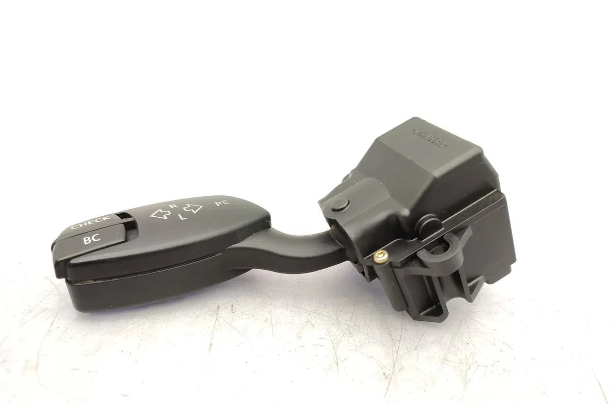 Commande clignotant BMW SERIE 5 E60 PHASE 2 occasion — photo 2
