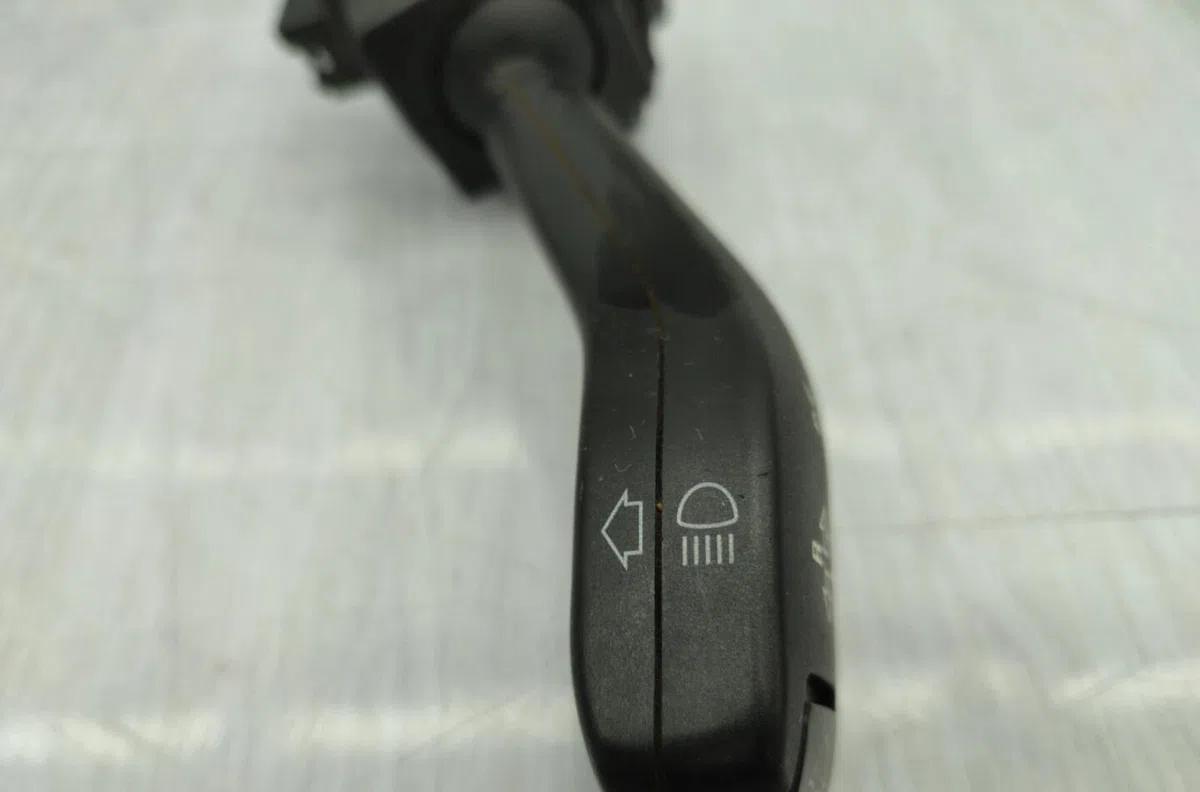 Commande clignotant BMW X3 E83 PHASE 1 occasion — photo 4