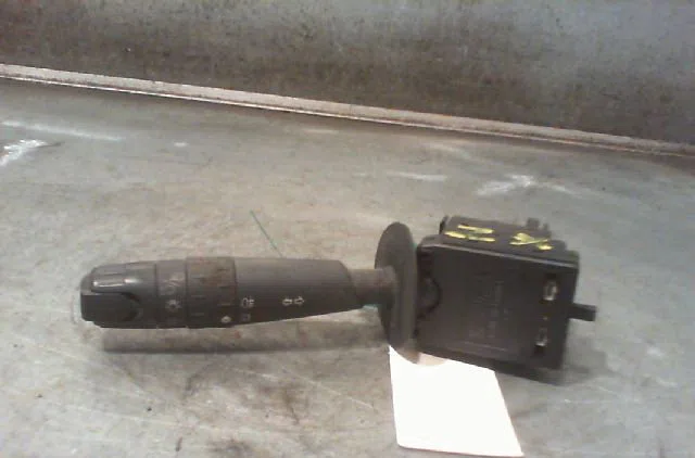 Commande clignotant CITROEN EVASION Phase 1 07-1994--09-2002 occasion — photo 3