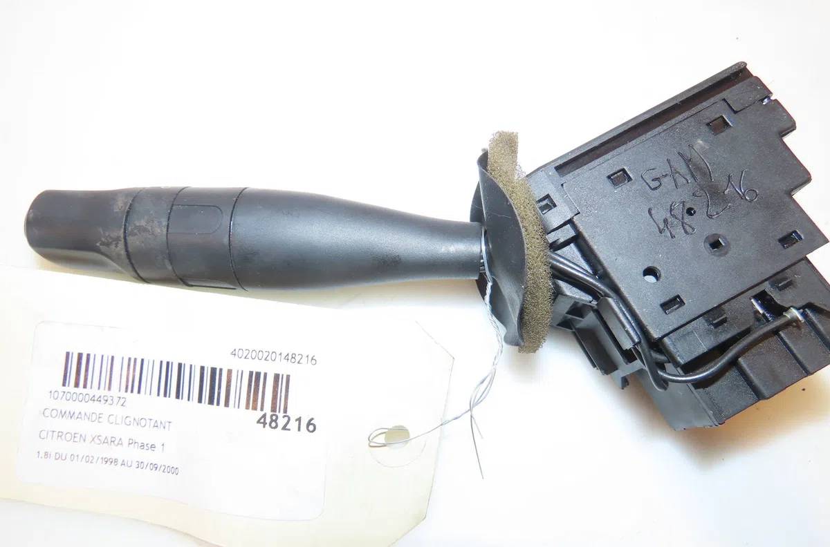 Commande clignotant Citroen XSARA Coupé (N0) 1.8 i (1998-2000) occasion — photo 3