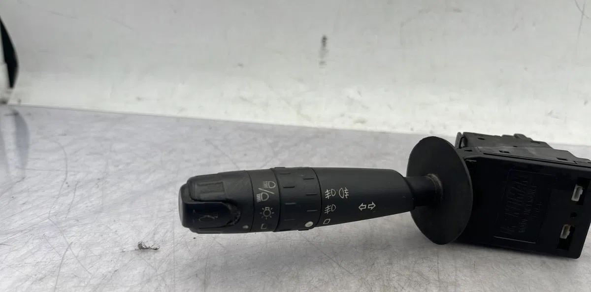 Commande clignotant CITROEN XSARA PHASE 1 BREAK occasion — photo 2