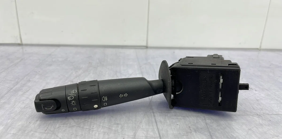 Commande clignotant CITROEN XSARA PHASE 1 occasion — photo 2