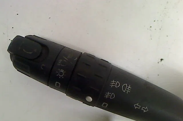 Commande clignotant CITROEN XSARA PICASSO occasion — photo 2