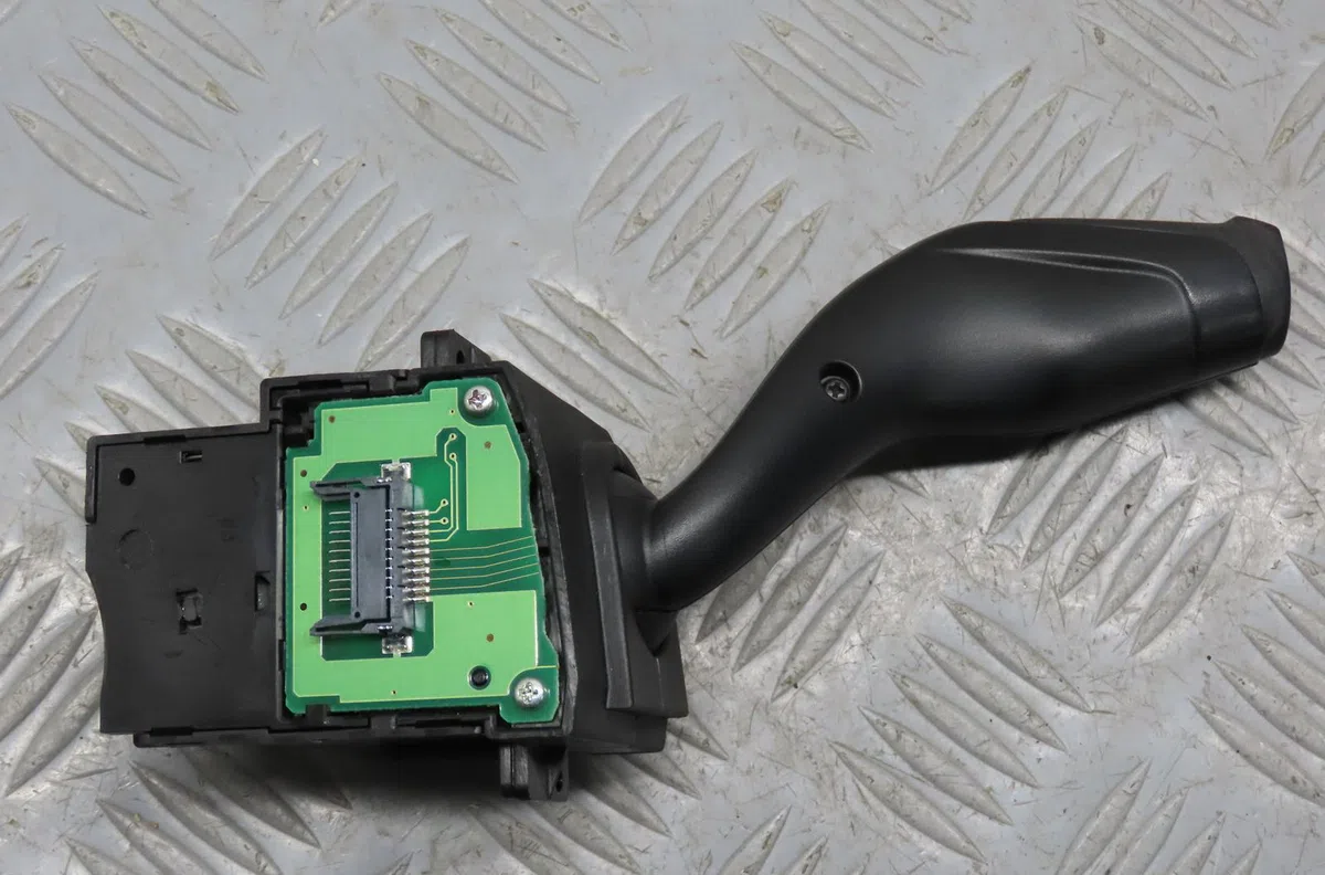 Commande clignotant Ford C-MAX II (DXA-CB7, DXA-CEU) 1.6 tdci (2010-2019) 5 portes occasion — photo 2