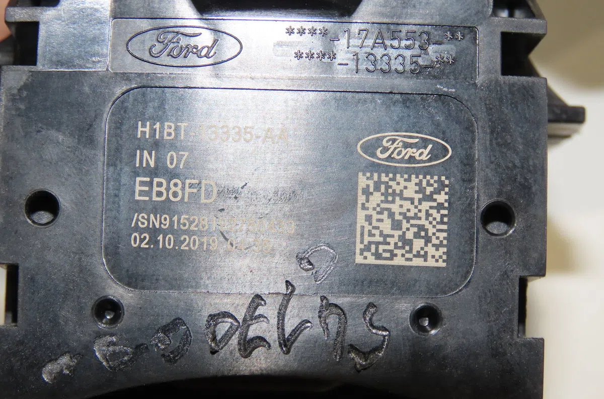 Commande clignotant Ford ECOSPORT 1.0 ecoboost (2013) occasion — photo 4