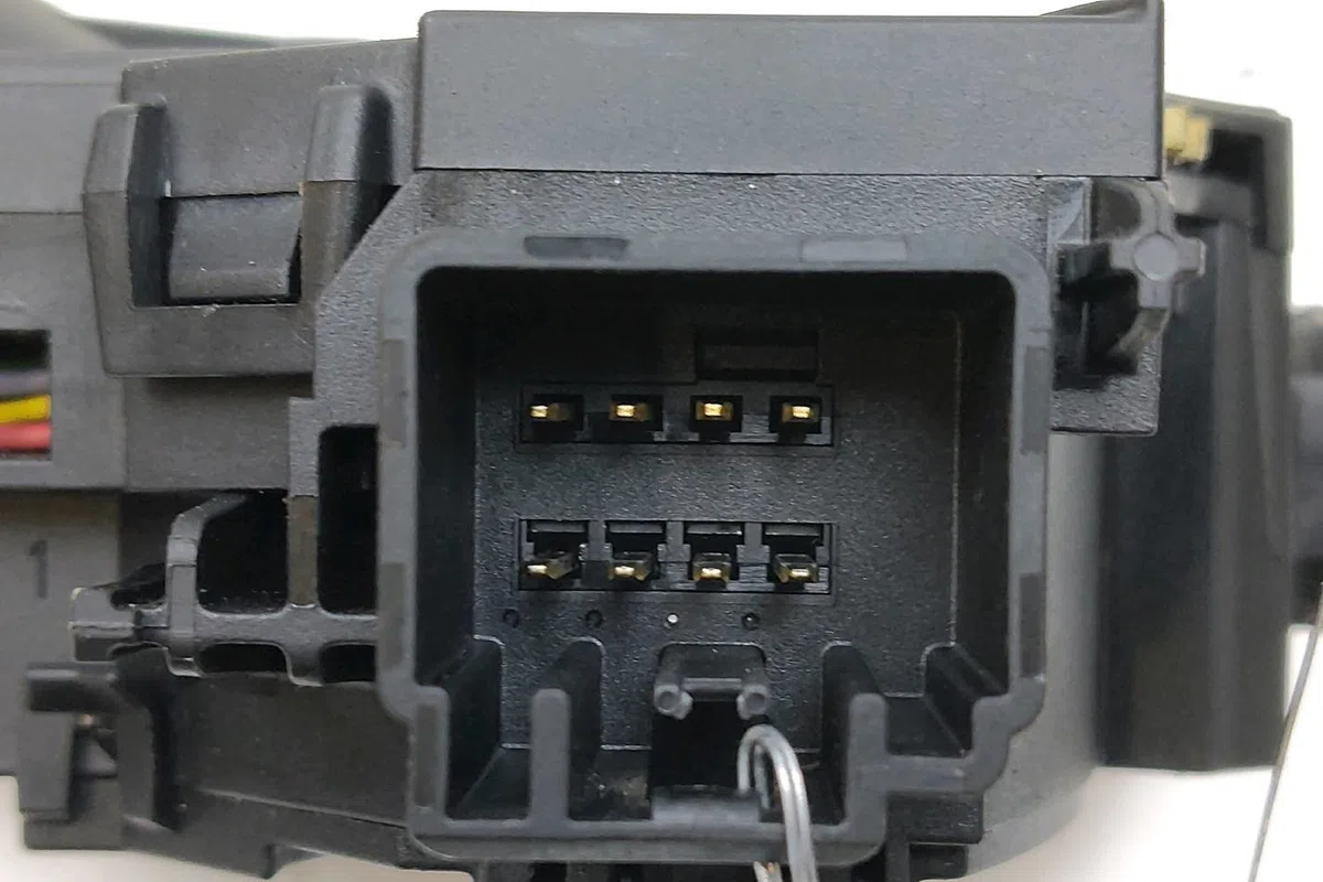 Commande clignotant Ford FIESTA VI (CB1, CCN) 1.4 tdci (2010-2012) 3 portes occasion — photo 3