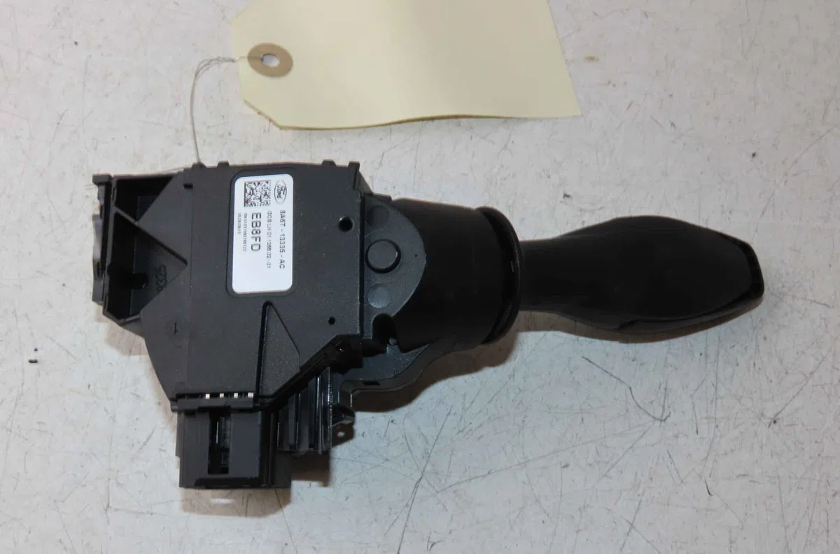 Commande clignotant FORD FIESTA VI occasion — photo 2
