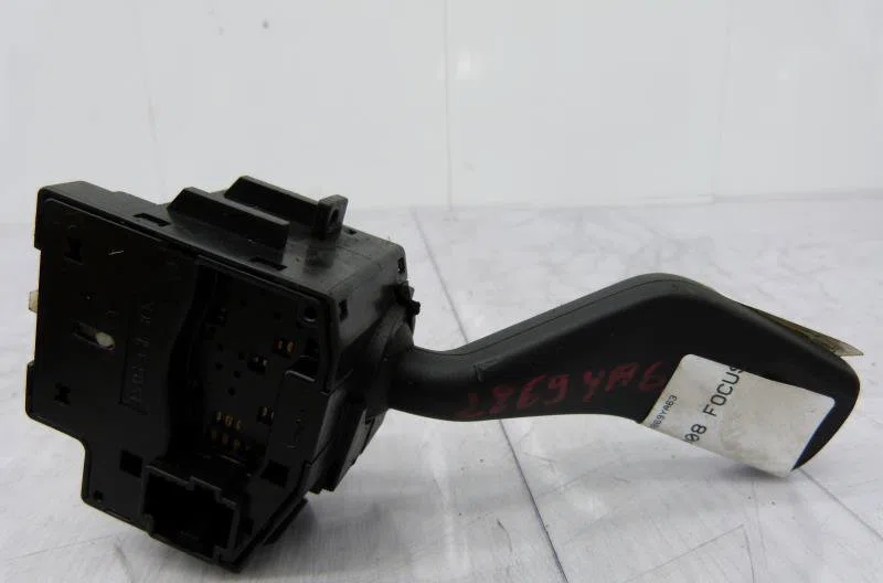 Commande clignotant FORD FOCUS 2 PHASE 1 BREAK occasion
