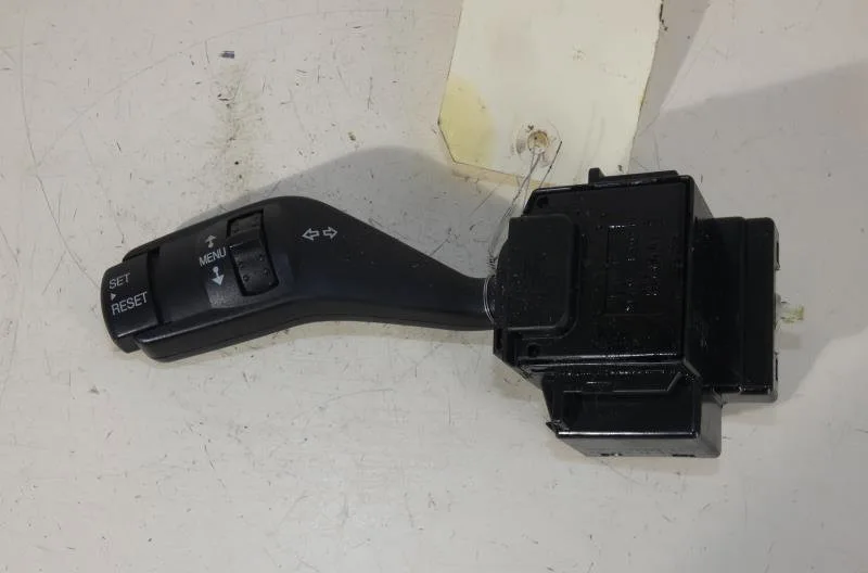 Commande clignotant FORD FOCUS 2 PHASE 1 occasion