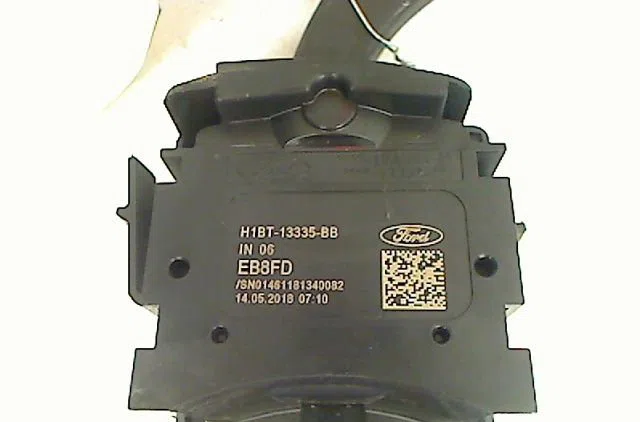 Commande clignotant FORD FOCUS IV occasion — photo 3