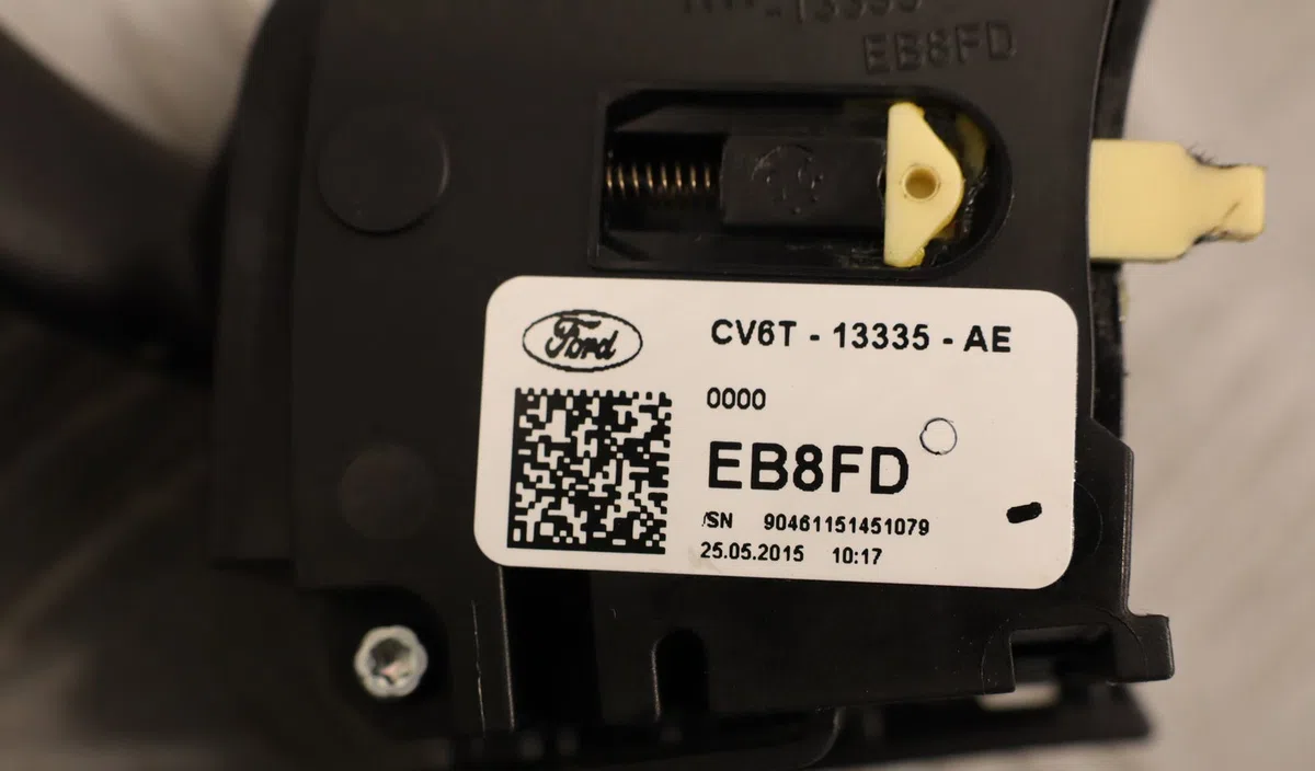 Commande clignotant Ford KUGA II (DM2) 2.0 tdci (2013-2014) occasion — photo 2