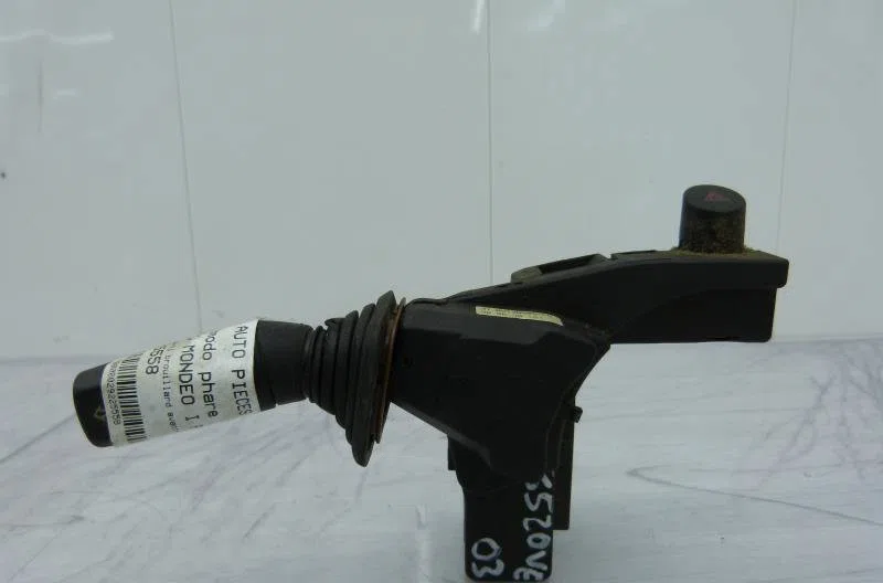 Commande clignotant FORD MONDEO 1 PHASE 2 occasion — photo 2