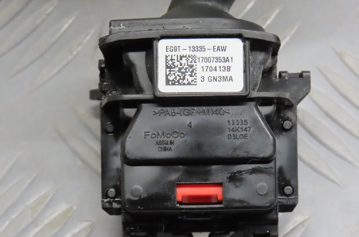 Commande clignotant Ford RANGER (TKE) 3.2 tdci 4x4 (2011) occasion — photo 4