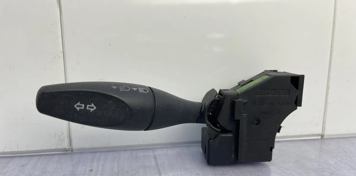 Commande clignotant FORD TRANSIT 3 occasion — photo 2