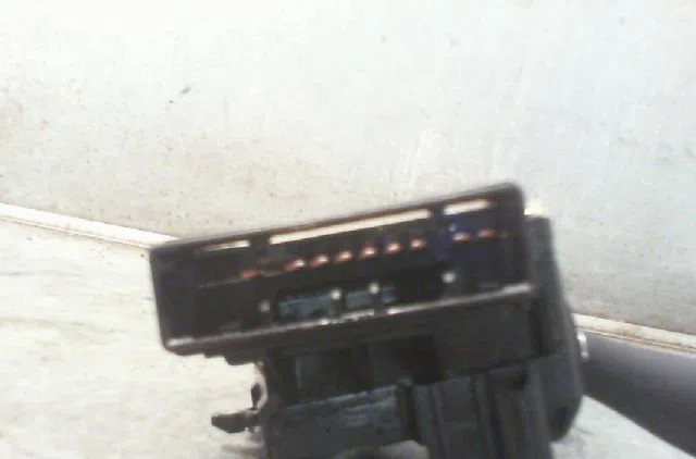 Commande clignotant HYUNDAI GETZ Phase 1 09-2002--11-2005 occasion — photo 3