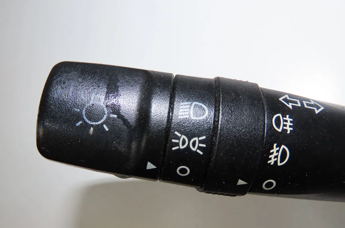 Commande clignotant Hyundai I20 I (PB, PBT) 1.2 (2008-2012) occasion