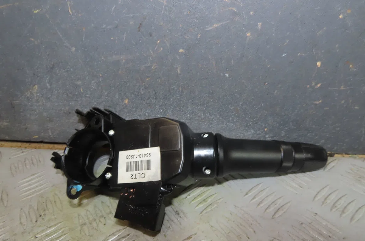 Commande clignotant Hyundai I20 I (PB, PBT) 1.4 crdi (2008-2015) occasion — photo 2