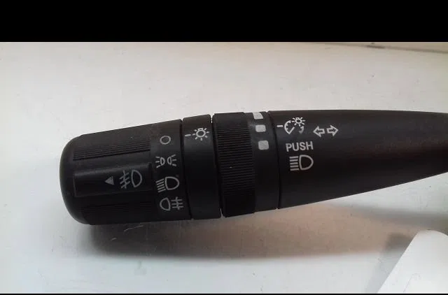 Commande clignotant Jeep COMPASS (MK49) 2.0 crd 4x4 (2006) occasion — photo 2