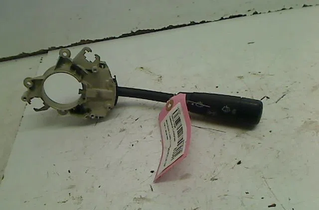 Commande clignotant Mercedes-benz CLASSE C (W203) C 220 cdi (203.006) (2000-2007) 4 portes occasion — photo 4