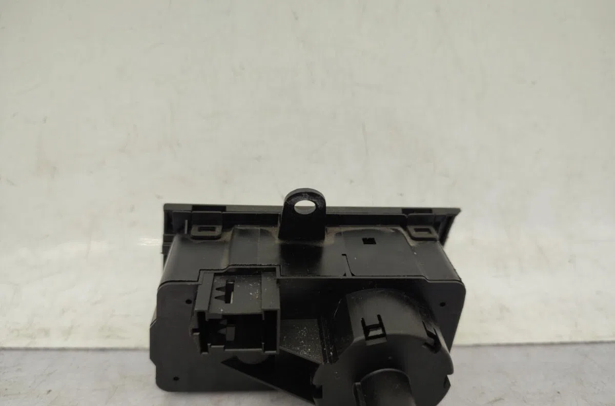 Commande clignotant MERCEDES CLASSE E 211 PHASE 1 occasion