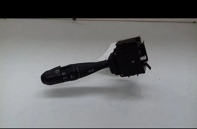Commande clignotant Mitsubishi COLT VI (Z3_A, Z2_A) 1.3 (z21a) (2004-2012) occasion — photo 4