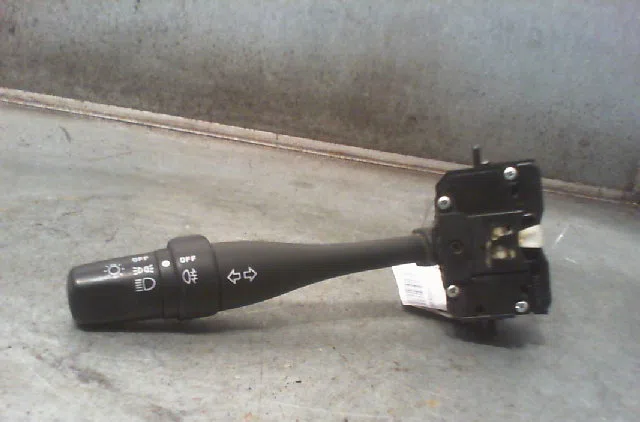Commande clignotant NISSAN ALMERA 2002 occasion — photo 3
