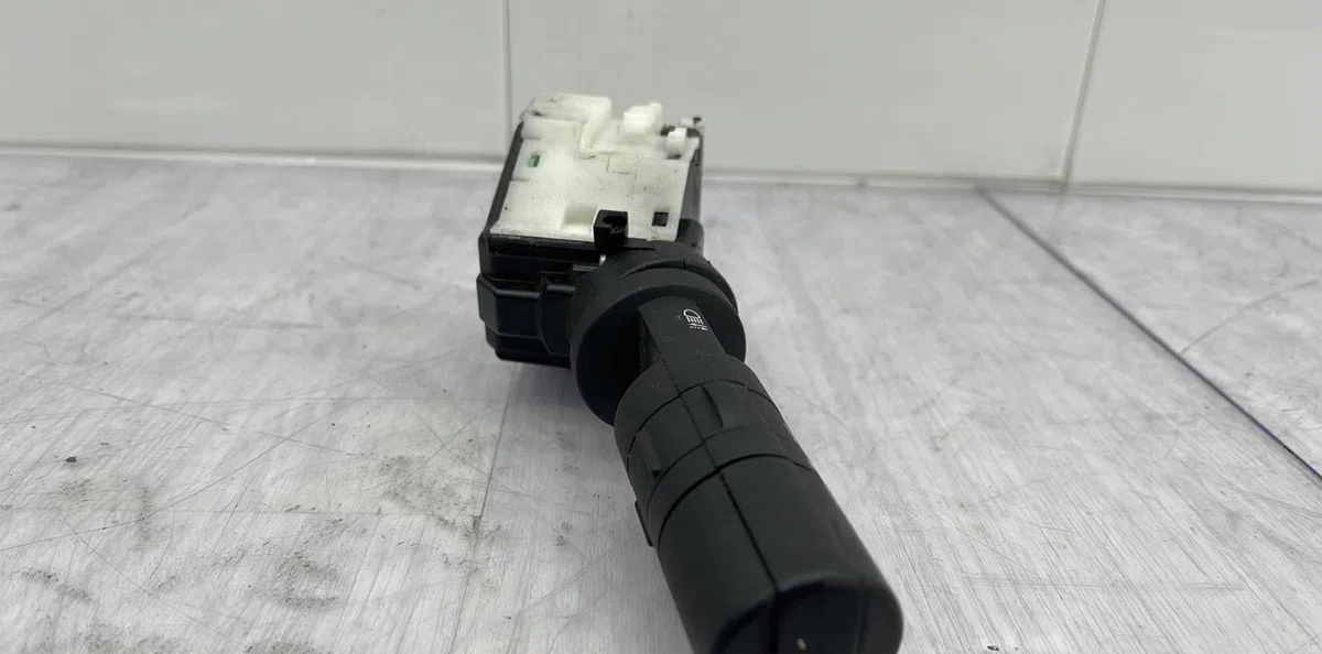 Commande clignotant NISSAN QASHQAI 1 PHASE 2 occasion — photo 4