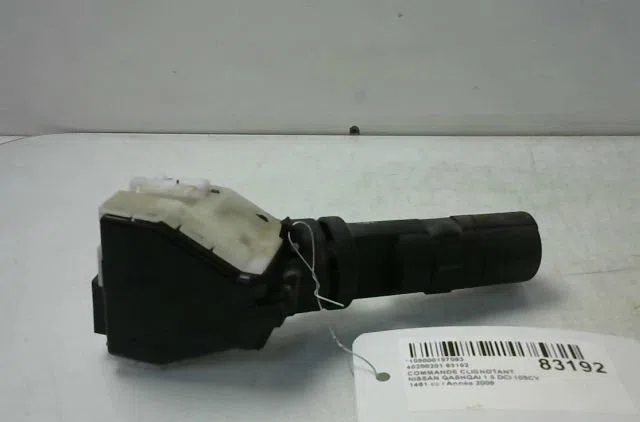 Commande clignotant Nissan QASHQAI - QASHQAI 2 I (J10, NJ10, JJ10E) 1.5 dci (2010-2013) 5 portes occasion — photo 2
