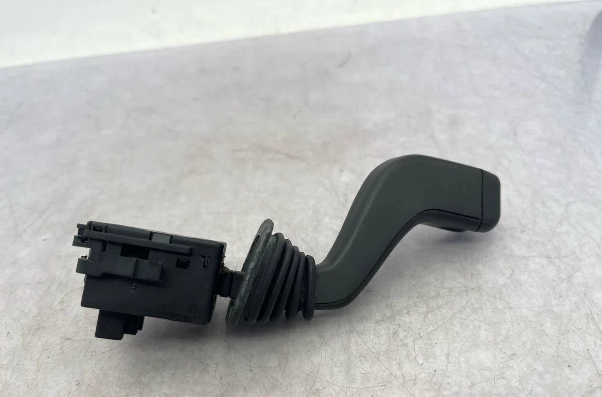 Commande clignotant OPEL CORSA C PHASE 2 occasion — photo 3