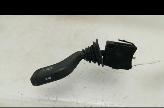 Commande clignotant Opel CORSA C (X01) 1.7 dti (f08, f68) (2000-2009) 5 portes occasion