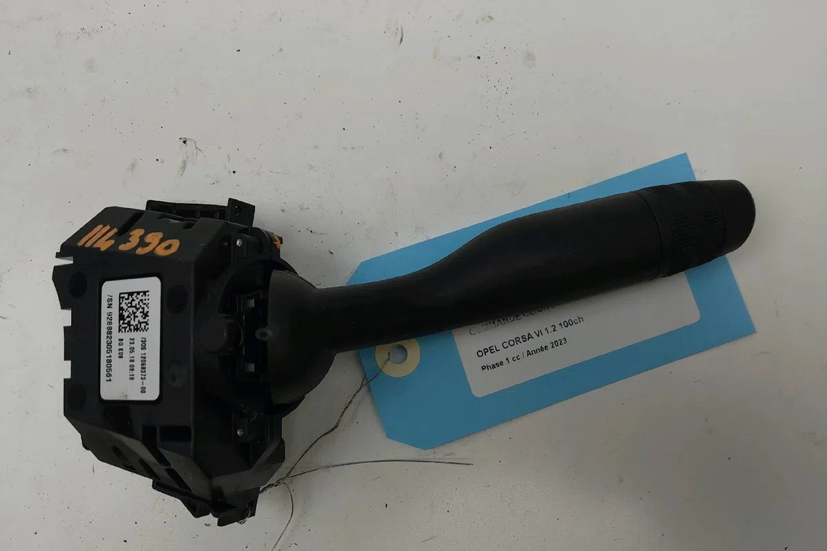 Commande clignotant Opel CORSA F 1.2 (68) (2019) occasion — photo 2