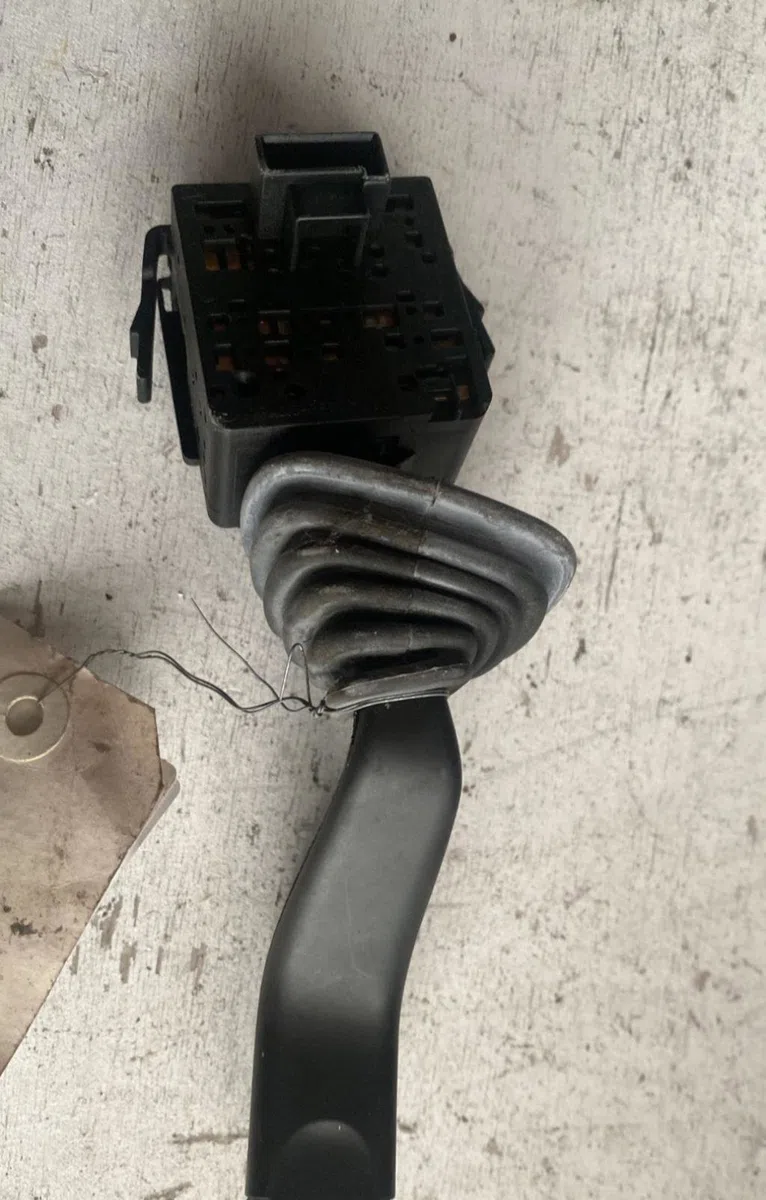Commande clignotant OPEL MERIVA A PHASE 2 occasion — photo 2