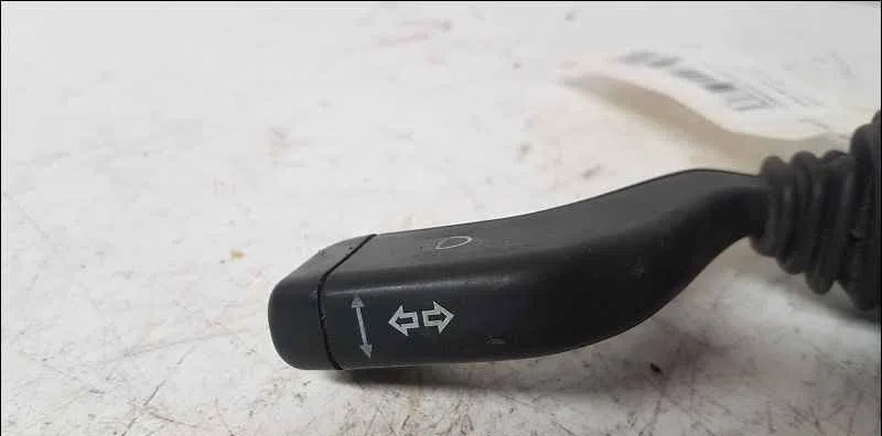 Commande clignotant OPEL MERIVA I occasion — photo 2