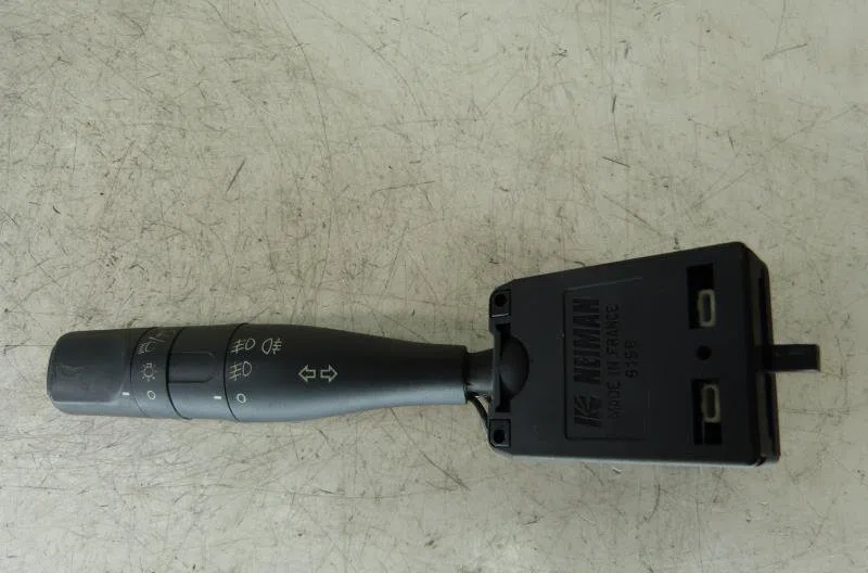 Commande clignotant PEUGEOT 106 PHASE 2 occasion — photo 2