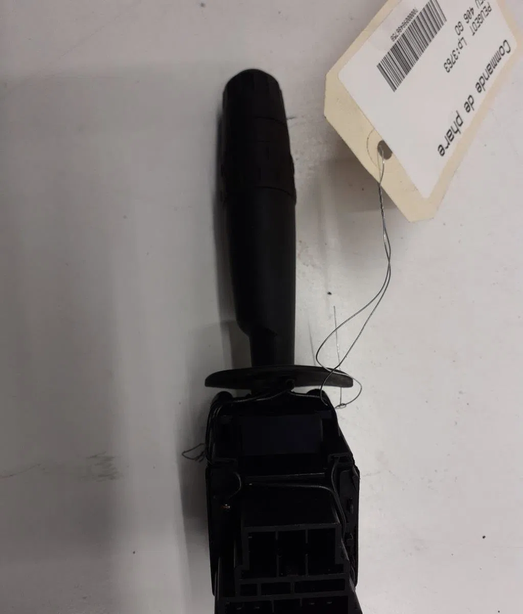 Commande clignotant Peugeot 406 (8B) 2.0 hdi 110 (1998-2001) 4 portes occasion — photo 2