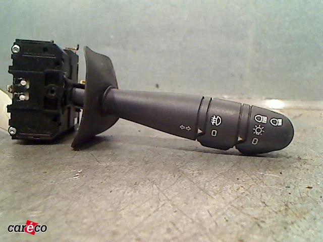 Commande clignotant RENAULT CLIO II 2005 occasion