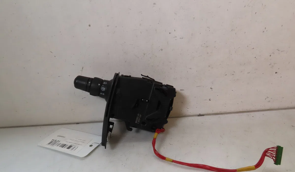 Commande clignotant RENAULT CLIO occasion — photo 2