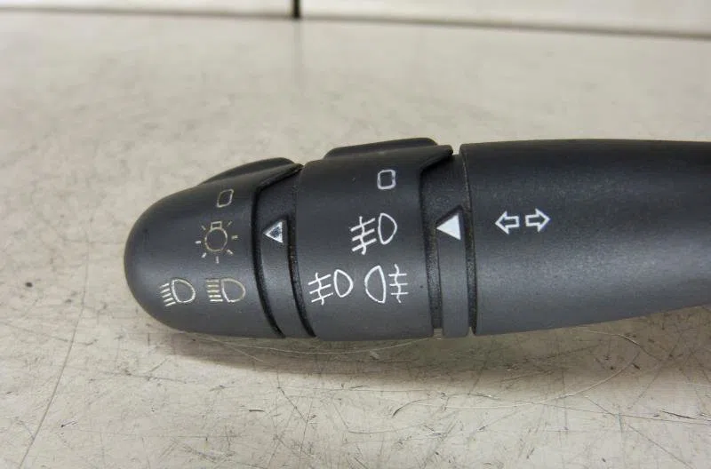 Commande clignotant RENAULT ESPACE 4 PHASE 1 occasion — photo 2