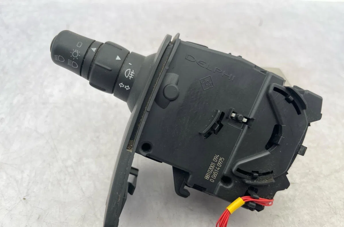 Commande clignotant RENAULT KANGOO 2 PHASE 2 occasion — photo 3